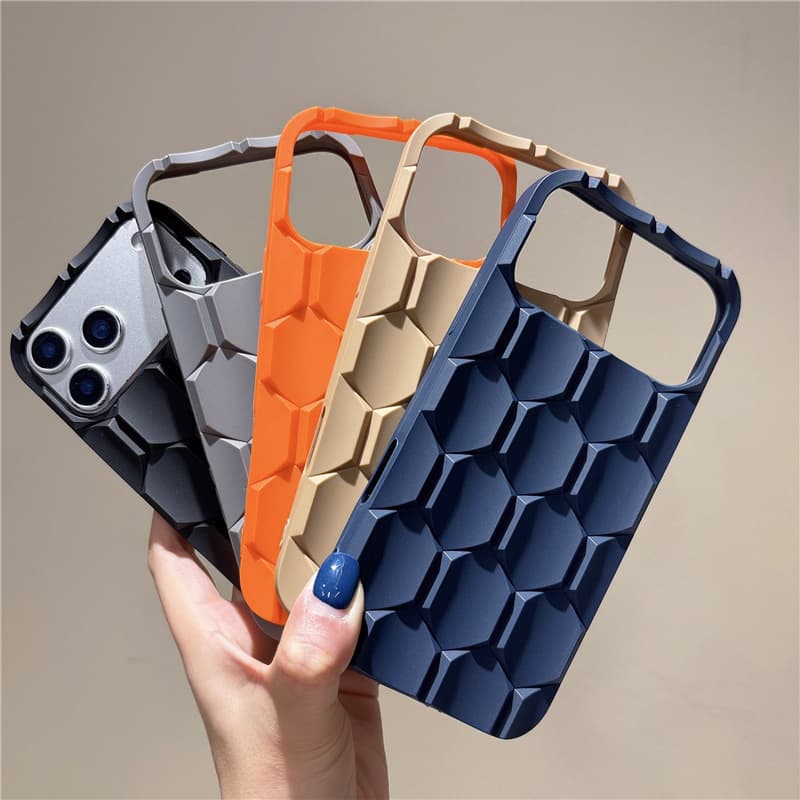 Three-dimensional honeycomb suitable for Apple 17pro max silicone 16pro mobile phone case iphone15 anti-fall 14 soft 12 sets