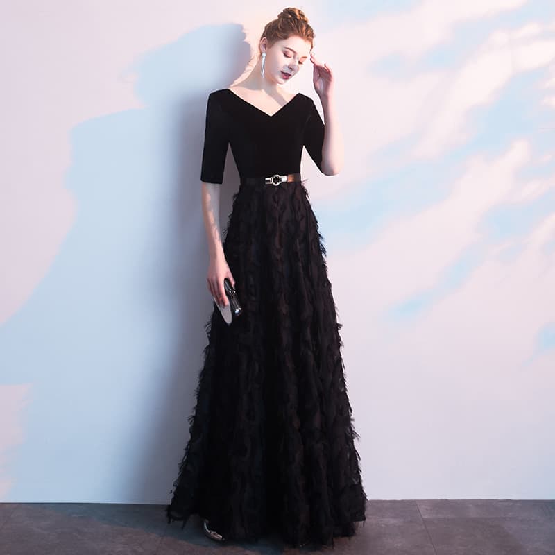 Black evening dress 2026 new summer elegant slimming temperament long performance dress for the host of the annual meeting of celebrities