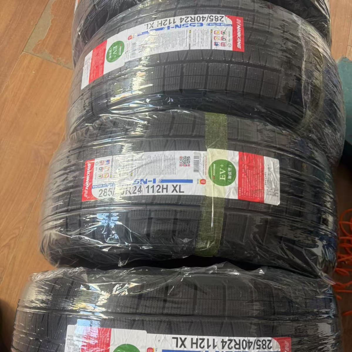 Winter Tires 285/40R24 Nankang Snow Tires for Cadillac Escalade, Chevrolet Suburban