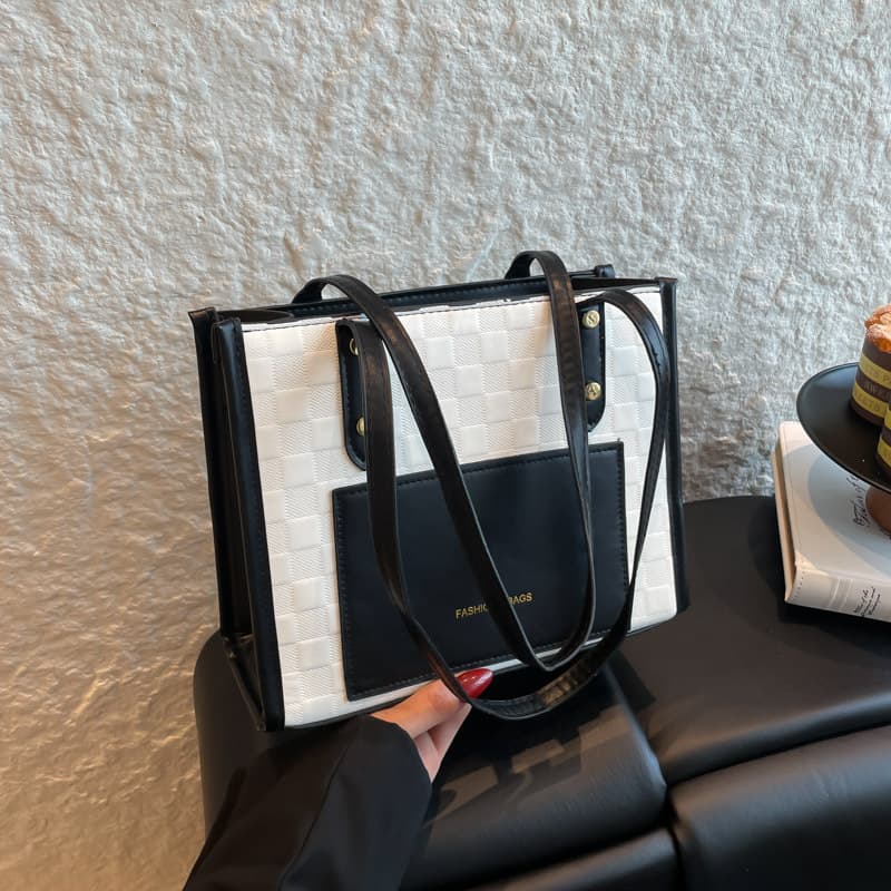 Large Capacity Textured Women's 2025 New Style Casual Color-Block Shoulder Tote Bag