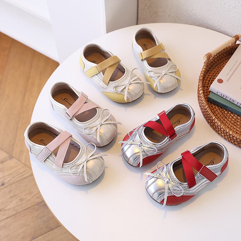 Girls Princess Shoes 2026 New Style Casual Fashion Versatile Children Leather Shoes Baby Girl Flat Shoes Spring Autumn Toddler Shoes