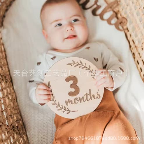 Newborn / Monthly / 100 Days / Birthday Souvenir Craft Milestone Card Baby Decoration Wooden