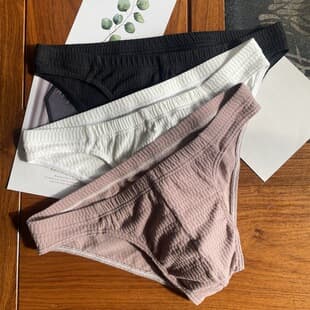 Men's Cotton Breathable Soft Skin-Friendly Triangle Briefs Solid Simple Sexy Comfort Shorts