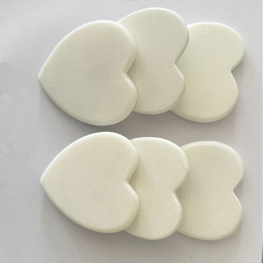 Factory Custom Natural Marble Stone Gypsum Craft Gifts Tourism Paintable Heart-shaped Stone Materials