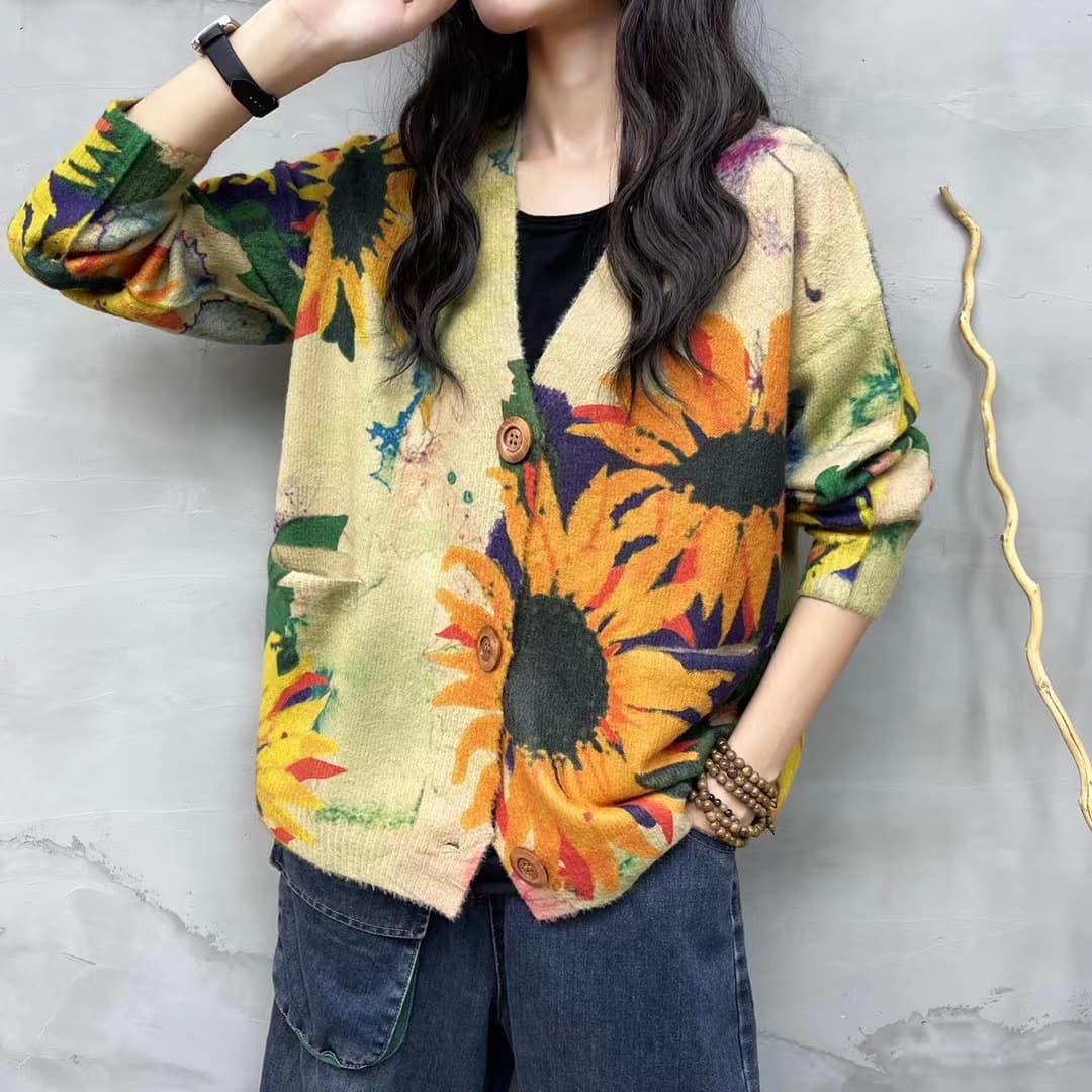 Ethnic style mink fleece sweater for women, autumn and winter 2025 new style tie-dye print sunflower cardigan knitted top for women.
