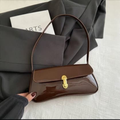 French Style Trendy Baguette Bag 2025 New Lock Buckle Fashion Retro Underarm Bag Chic Shoulder Handheld Square Bag