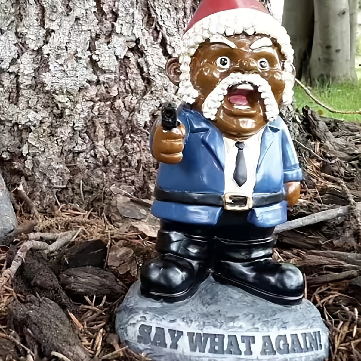 Creative Gnome Statue with Gun, Outdoor Garden Yard Decor, Resin Elf Gnome Craft