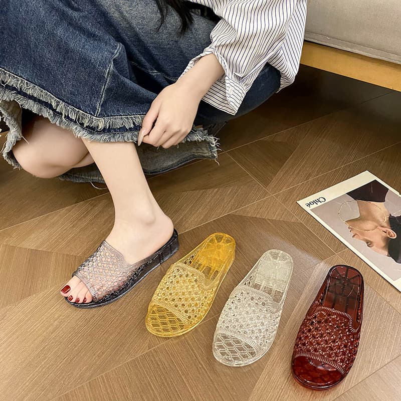Korean Style Hollow Out Plastic Sandals Ladies Outdoor Beach Slippers Home Comfortable Anti-Slip Crystal Heel Sandals