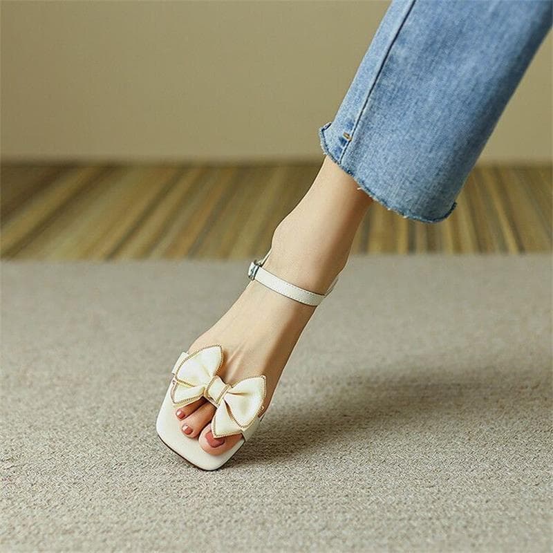 Square Rhinestone Bow Soft Leather Chunky Heel Sandals Women's High Heels 2026 Summer Fashion Elegant One-Strap Sandals