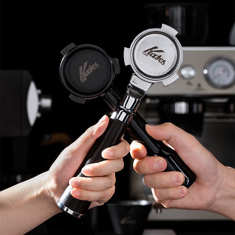 Stainless Steel Coffee Machine Portafilter for De'Longhi Coffee Machines, Three-Ear Bottomless, Home Flat Coffee Machine Handle