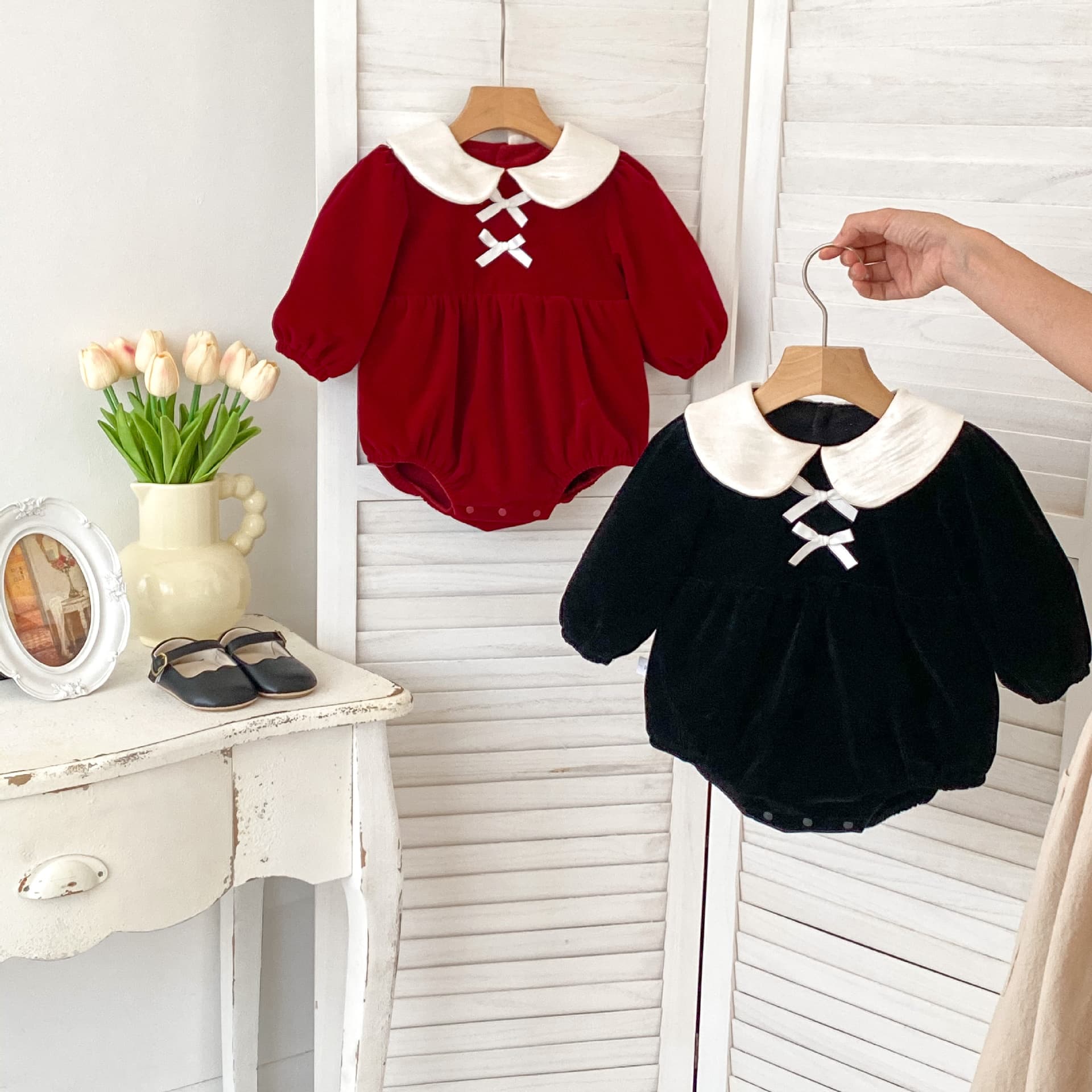 New Winter Baby Girl Dress with Doll Collar, Butterfly Bow, Long Sleeve, Versatile One-Piece for First Birthday and New Year
