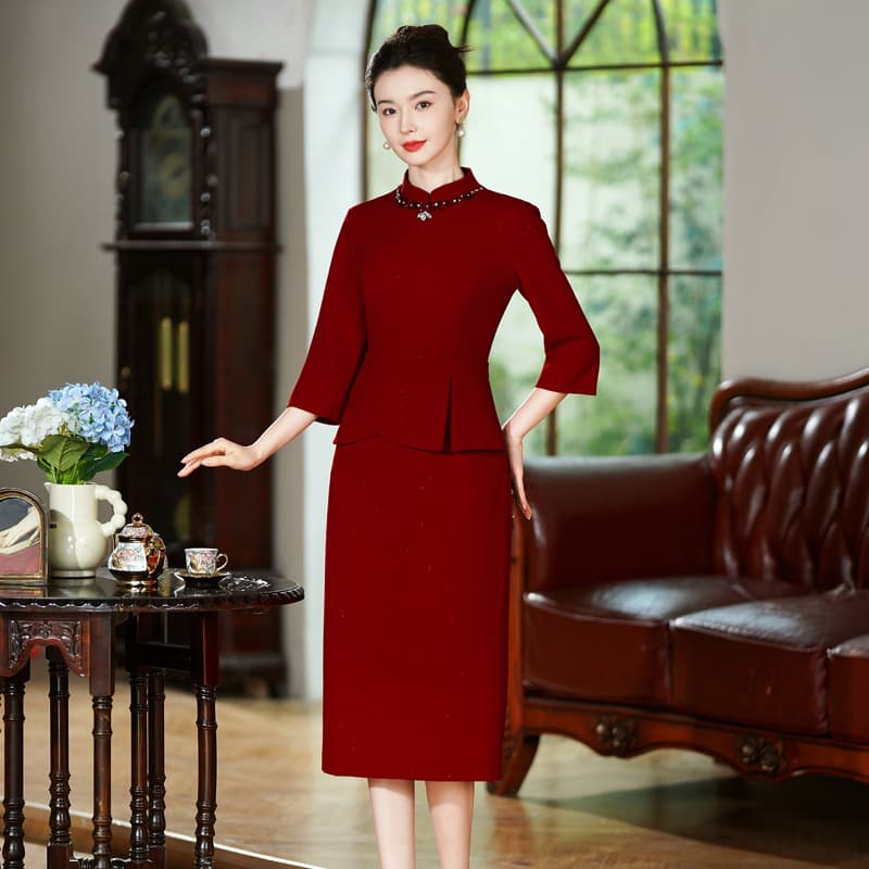 2025 Autumn New Style Red Beaded Stretch Dress for Weddings, Banquets, Mothers-in-Law, and Grandmothers - Dropshipping Available