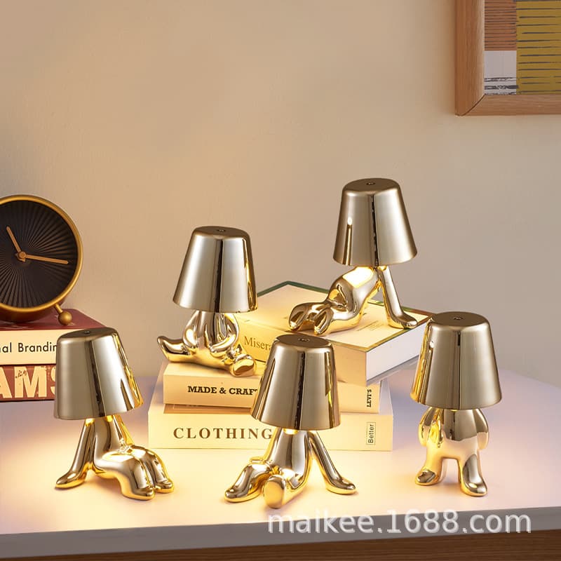 Cross-border Hot Seller Thinker Golden Statue Table Lamp Bedroom Charging Night Light Italian Instagram Decorative Ornament Lamp