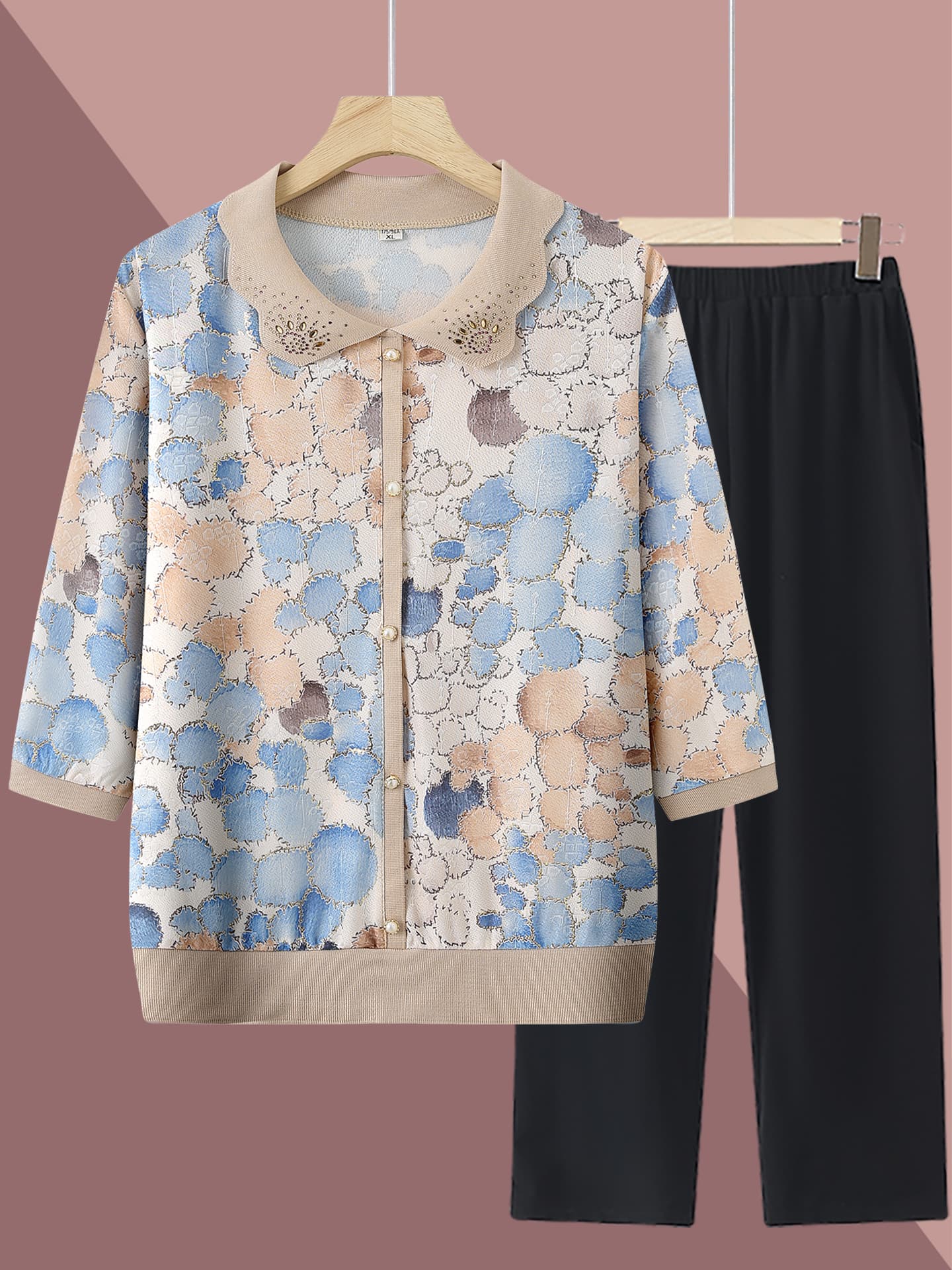 Mom's new summer wear ice silk T-shirt middle-aged and elderly fashionable tops women's shirt 60 grandma summer two-piece suit