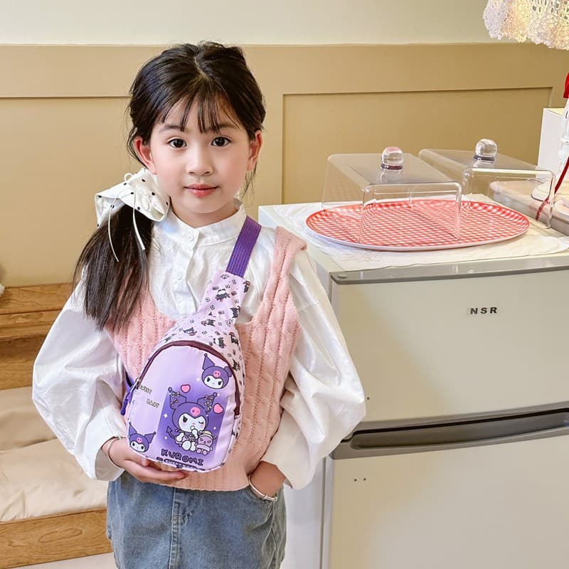 Korean style boys' and girls' chest bag, cute and stylish printed children's crossbody bag, new mini lightweight children's bag.