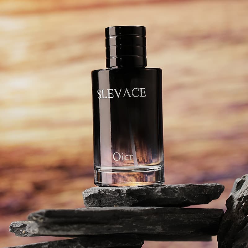 Cross-border Supply Xiaocheng Yixiang Wild Men's Perfume Ocean Woody Scent Fresh Long-lasting Light Fragrance Drop Shipping