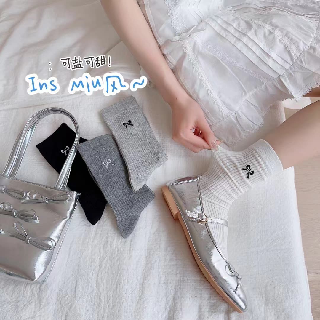 Women's Mid-Calf Socks Spring Summer Cotton Striped Socks Stacking Socks School Style Pull-Up Socks Long Socks White Socks for Women