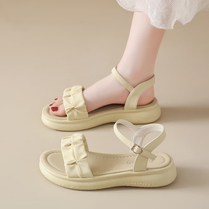 Thick-Soled Sandals for Women Summer 2025 New Style Soft-Soled Internet Celebrity Fairy-Style Sandals Flat-Soled Versatile Lightweight Student Shoes