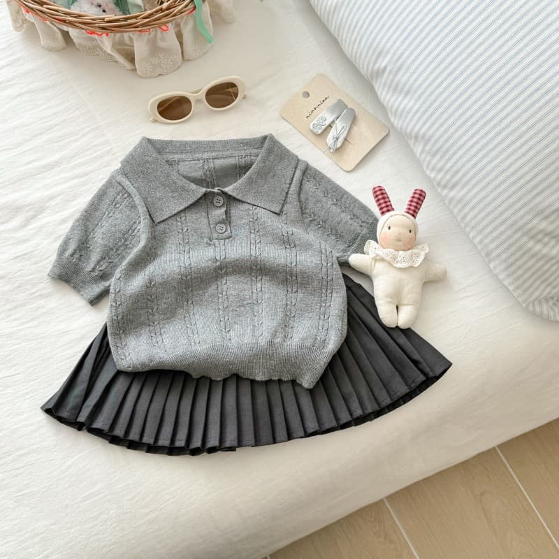 Sweet Little Girl's Preppy Style Outfit Summer Baby Girl's Stylish Knitted Short-Sleeve Polo Shirt Pleated Short Skirt Set