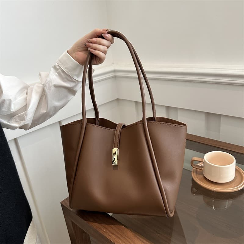 Trendy Bags for Women 2024 Fall Winter Shoulder Bag Commuter Bag Large Capacity Mother-Child Bag Premium Tote Bag
