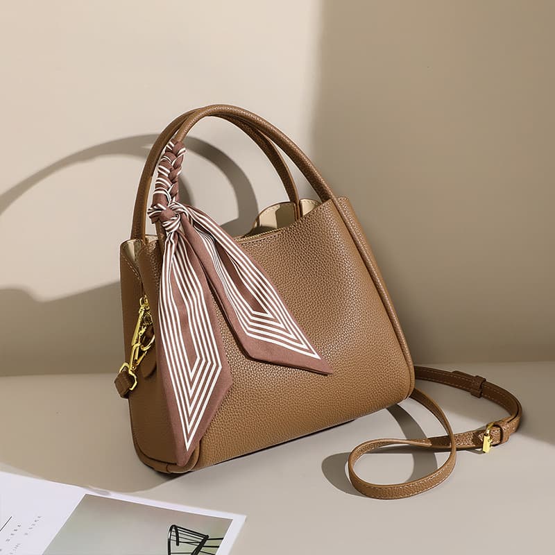 2026 New Women's Handbag Crossbody Bag Genuine Leather Basket Bag High-End Mom Bucket Bag Bags