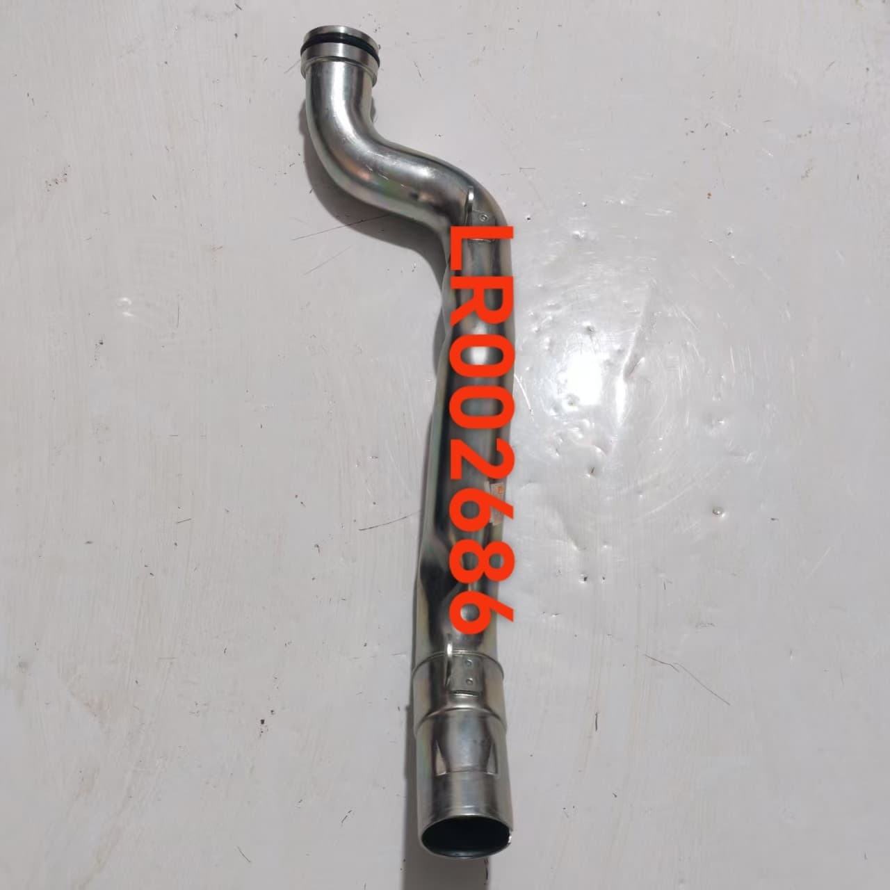 For Land Rover Range Rover Discovery Evoque, Car Water Pipe, Iron Water Pipe, Cylinder Block Water Passage LR002686