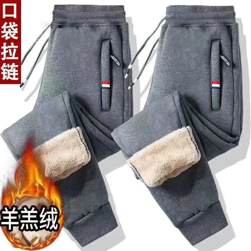 Winter fleece trousers for men, casual long pants, fleece-lined and thickened sweatpants, men's workwear sports pants, trendy men's style.