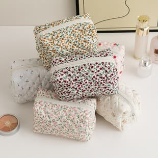 New Floral Quilted Cosmetic Bag, Women's Travel Portable Skincare Toiletry Bag, Simple, Large Capacity, Soft Storage Bag