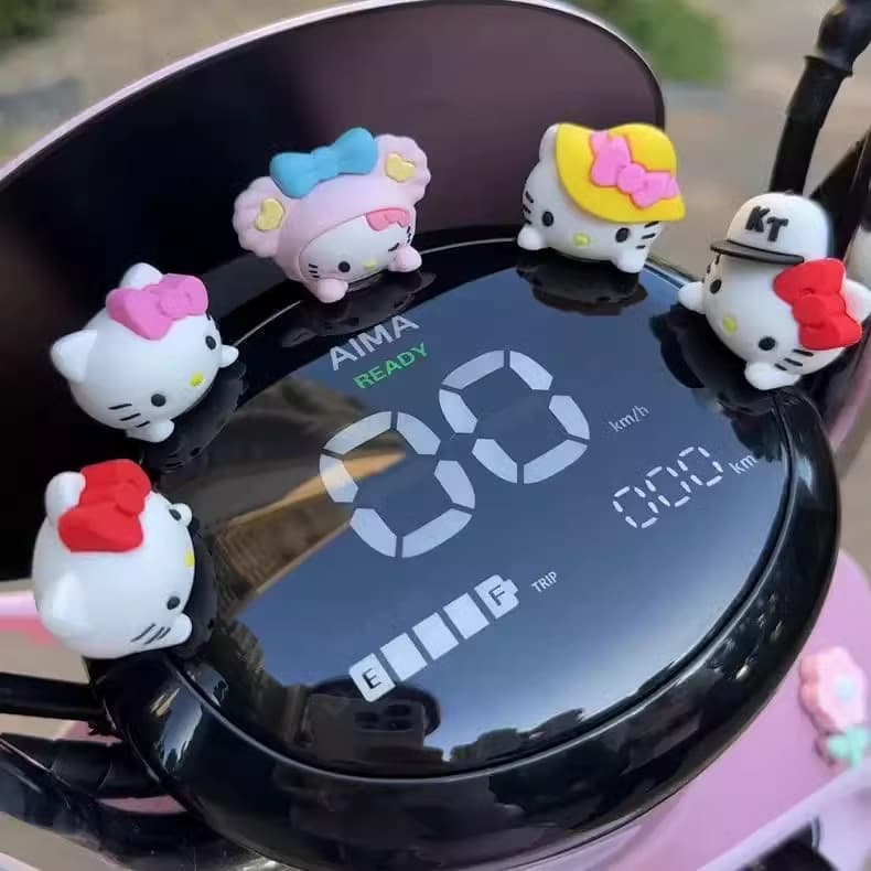 Super Sweet Hello Kitty Car Interior Ornament Dashboard Decoration Cute Kitty Car Interior Cute Car Accessories