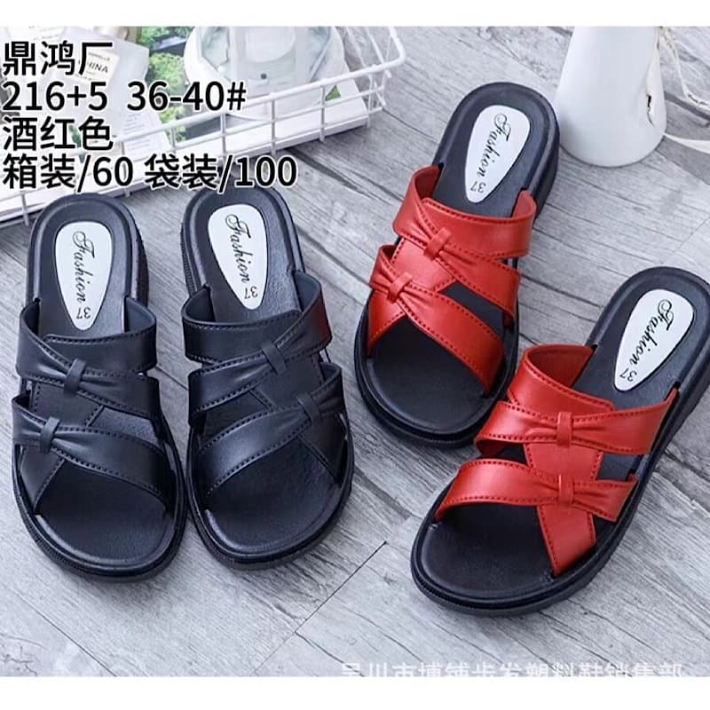 2025 Summer New Women's Slippers Fashion Home Bathroom Non-Slip Replacement Women's Sandals Durable Slippers