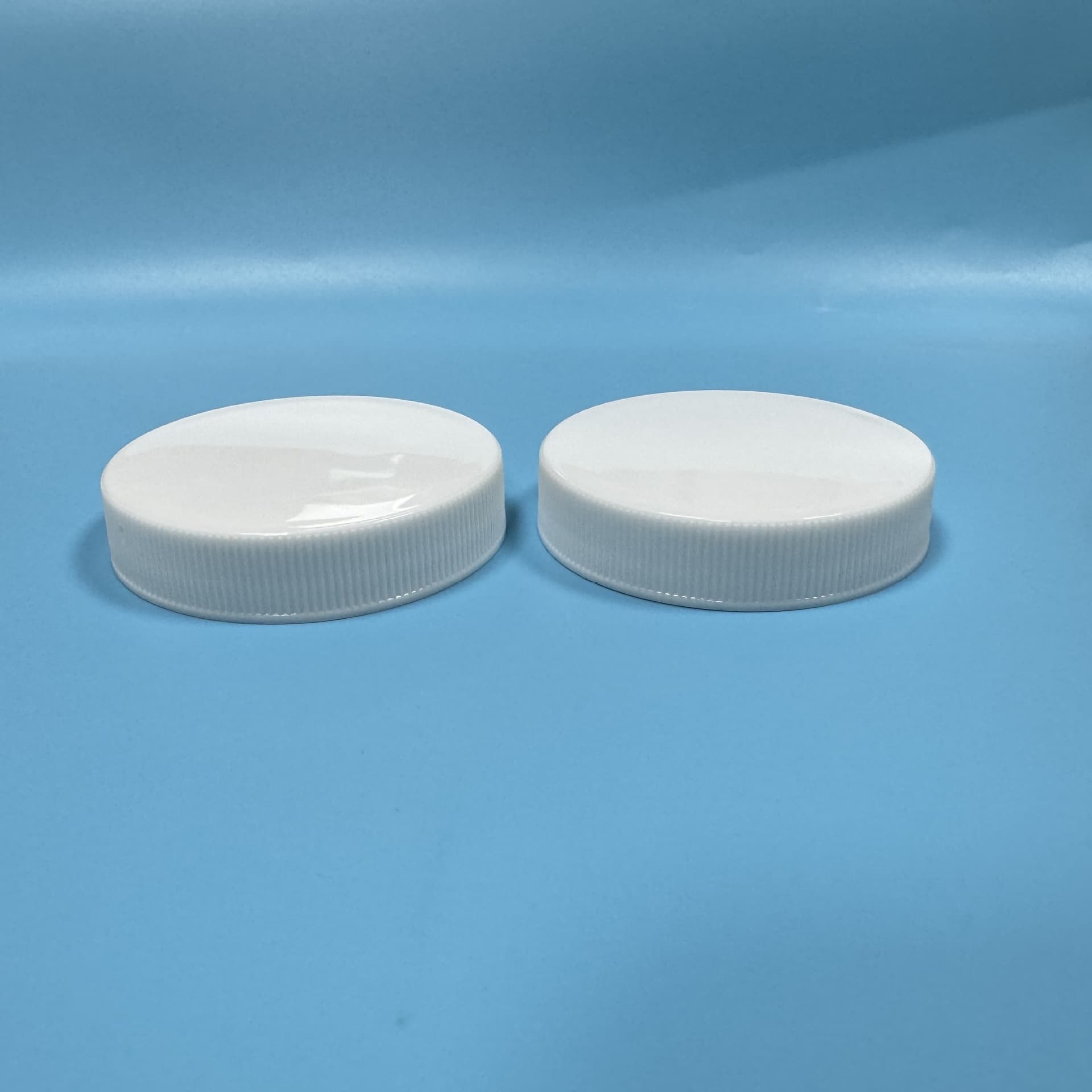 T53 wired universal cap, 53-thread lace cream lid, 53-400 PP plastic screw cap, 53 wired wide-mouth cap