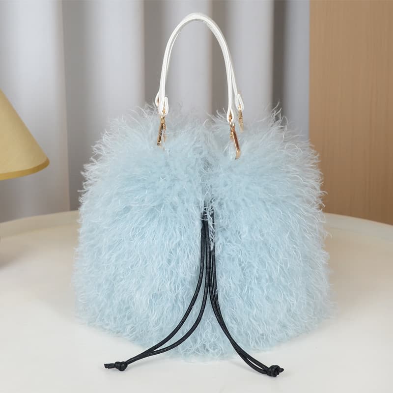 Foreign trade cross-border new style imitation beach sheep tassel plush portable bucket bag for women fashion simple hot girl drawstring punk style