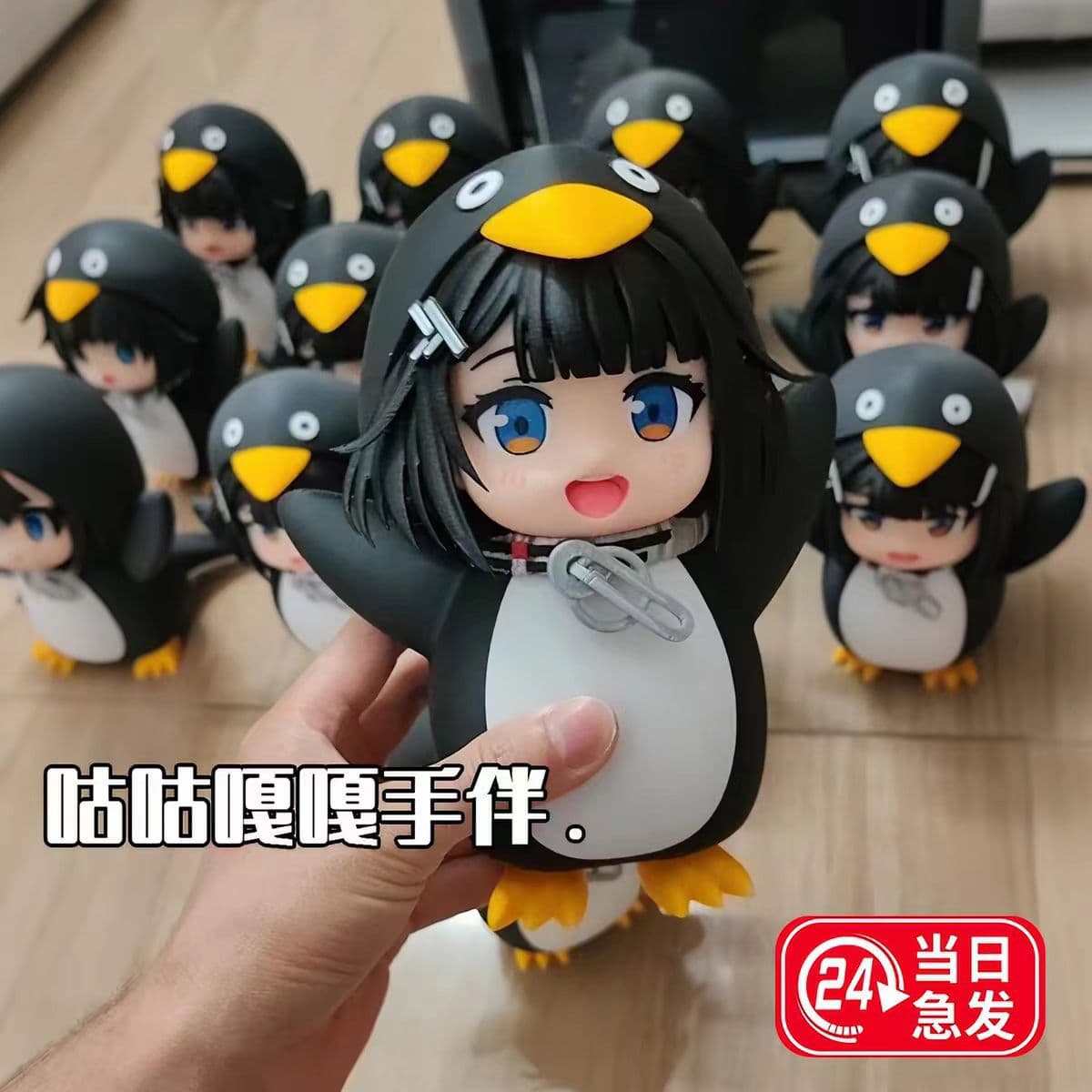 Cuckoo Gaga-Little Penguin Administrator Penguin Figure Model Hand Ornament Birthday Gift Take Home Wholesale