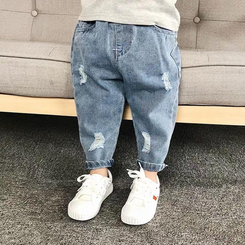 2026 New Spring Boys' Jeans Loose Fit Kids' Children's Ripped Denim Long Pants Baby Trendy Dad Jeans