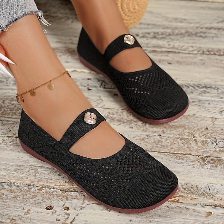 These shoes are so breathable, fashionable and comfortable, and don’t tire your feet. Wear them and you will be a goddess! Mesh cloth