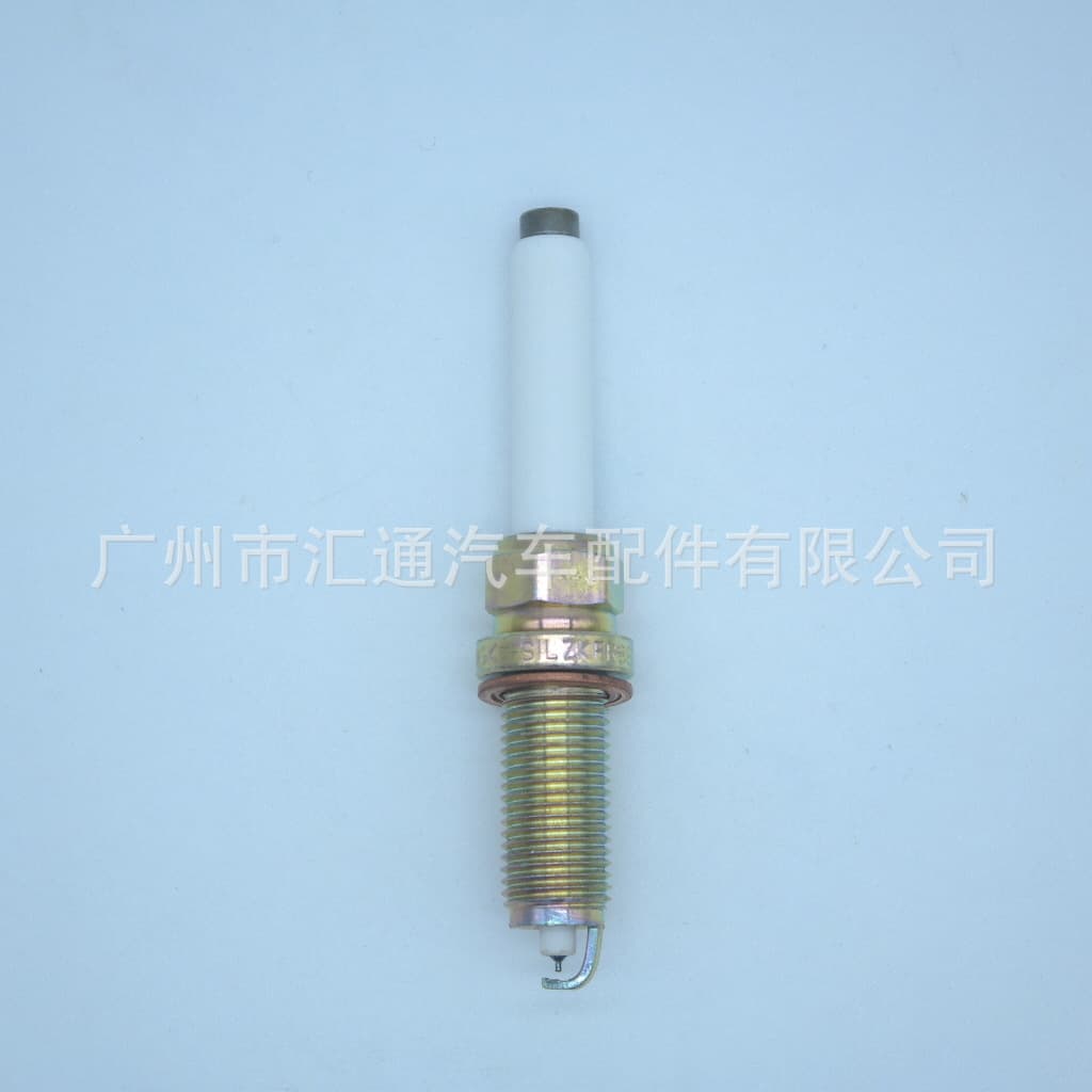 Factory Direct Car Spark Plug SILZKFR8E7S Mercedes Spark Plug A0041597903 for C-Class G-Class