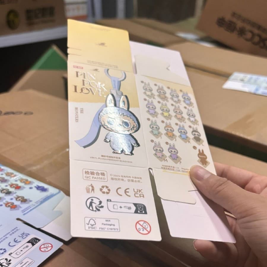 Labub mini version packaging box small color box card first, second and third generation 4.0 packaging bag gift box