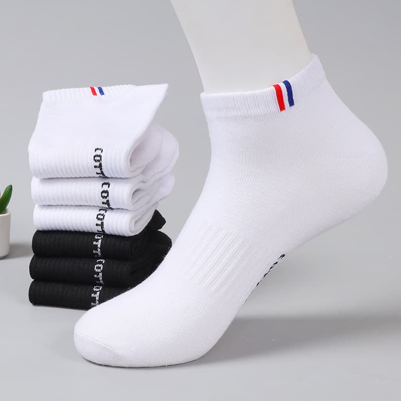 Summer New Arrival Men's Socks, Short Ankle Socks, Solid Color Cotton Socks for Men, Spring and Summer Thin Socks, Breathable and Moisture-Wicking