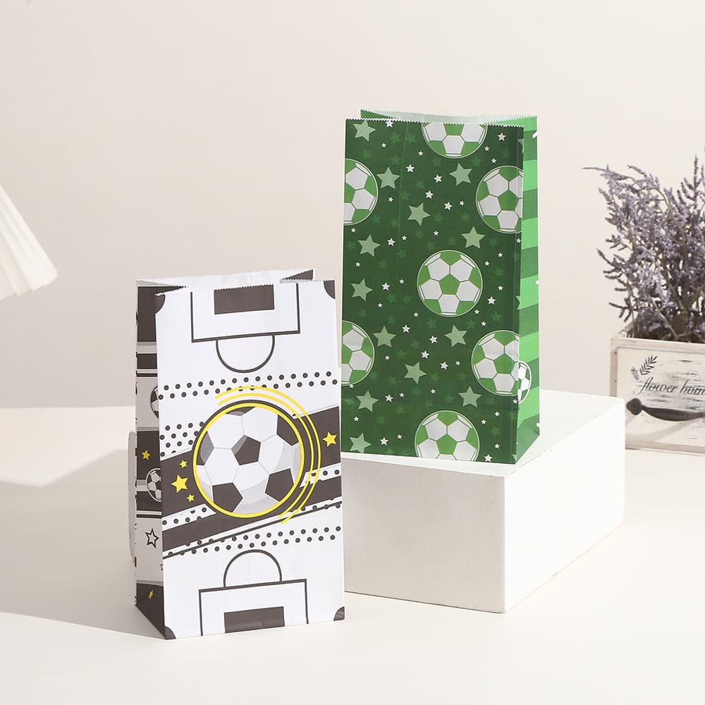 Cross-border New Football 3D Gift Bag Party Gathering Gift Bag Kraft Paper Bag Gift Bag Candy Bag Wholesale