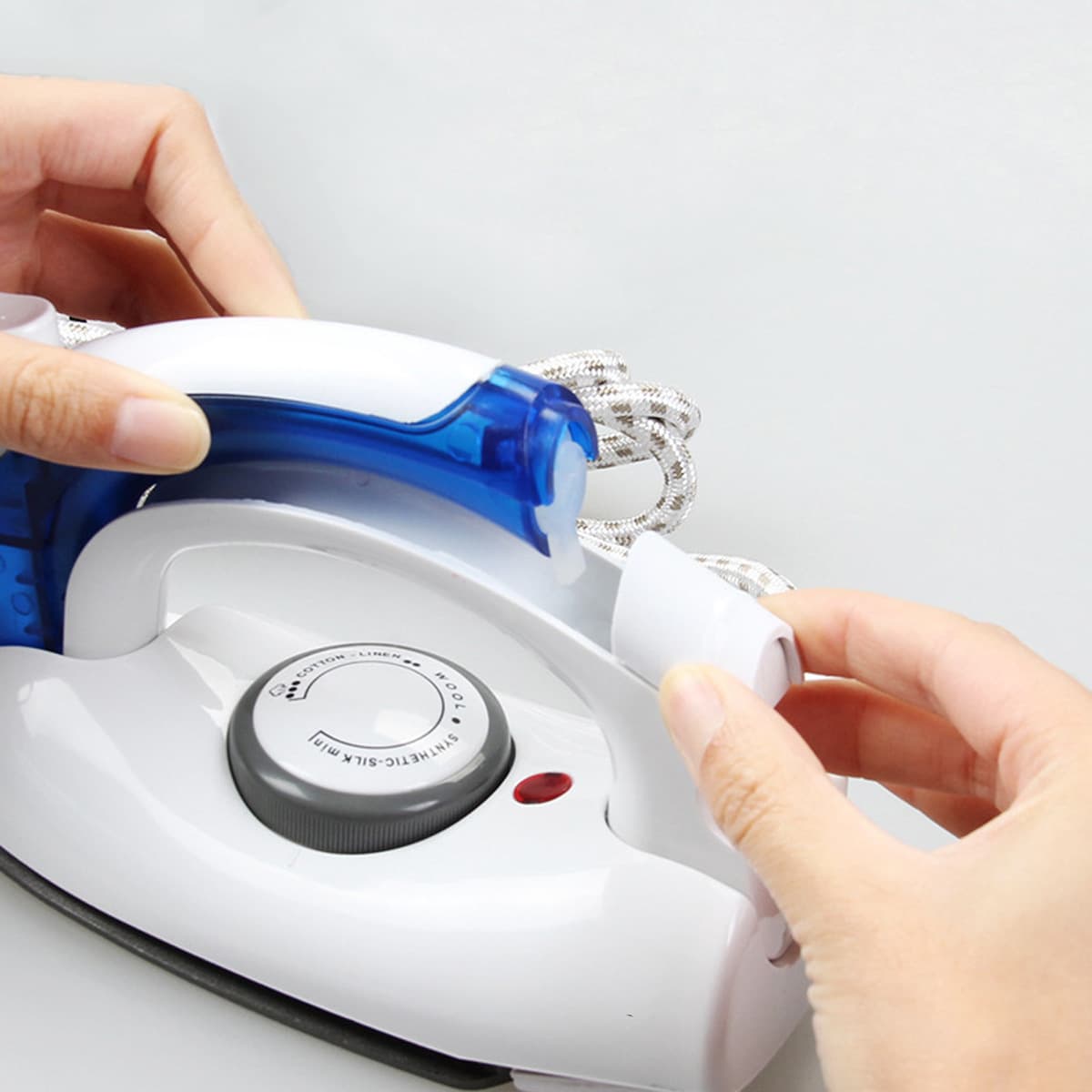 Cross-border Steam Iron Folding Iron Teflon Mini Electric Iron Portable Handheld Fuse Bead Ironing Machine