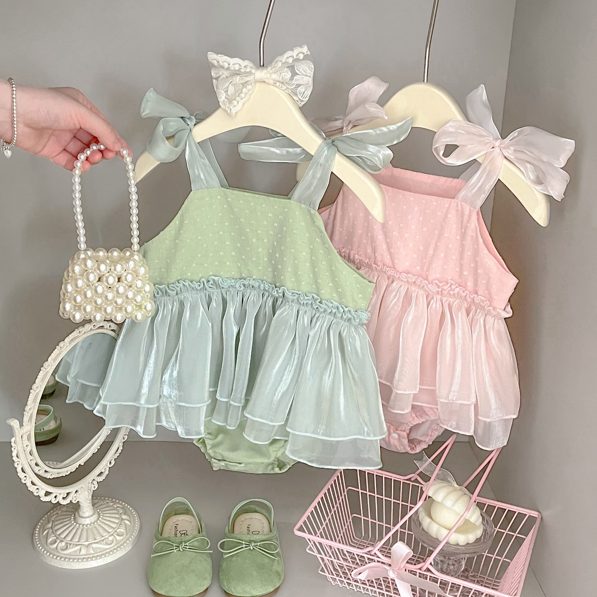 Baby summer clothes, summer thin skirt, fashionable suspender belt, baby girl summer dress, sweet princess crawl suit