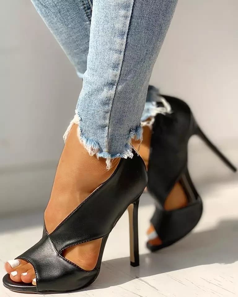 2023 Summer New Women's Shoes, Large Size 40-43 Sandals High Heels Thin Heel Women's Shoes Cross-border