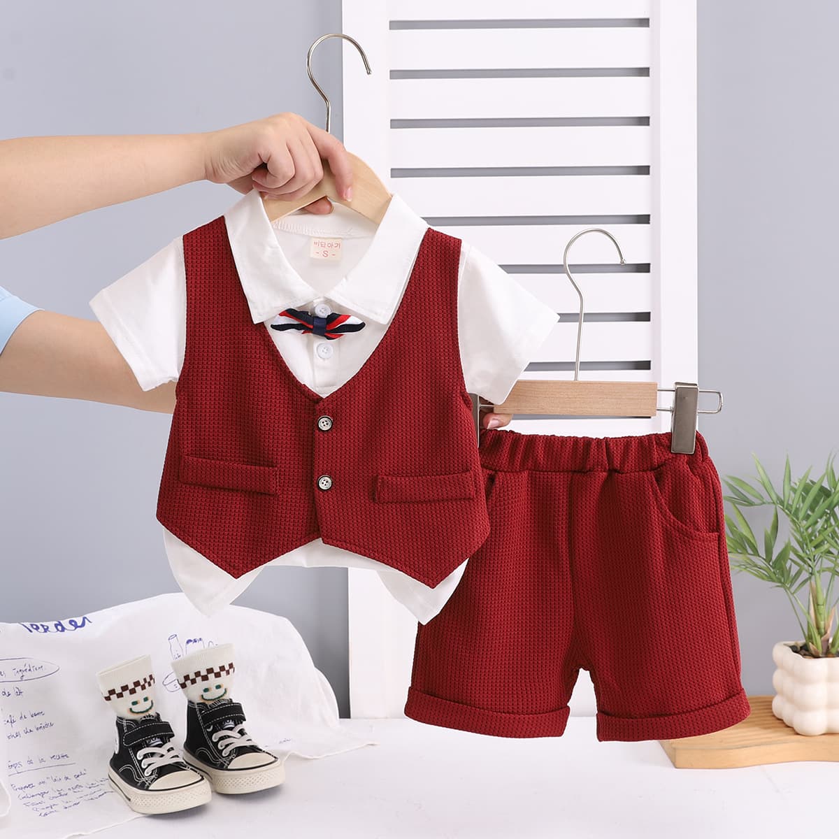 Wholesale Boys Summer Gentleman Suit Kids Fake Vest Short Sleeve Two-Piece Set Baby Casual Dress Fashion
