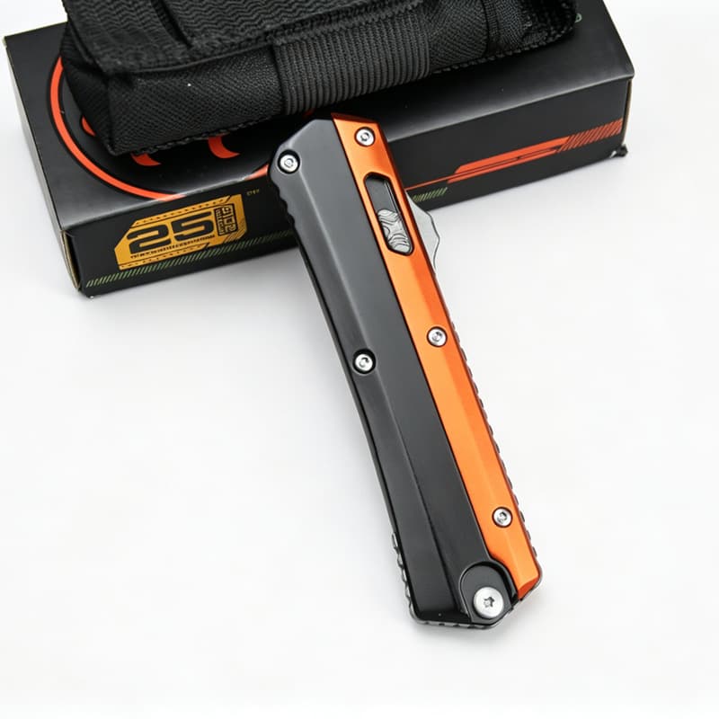 Best Selling Portable Mini Zinc Alloy Knife High Hardness Sharp Outdoor Mountaineering Knife Micro Technology Survival and Self-Defense