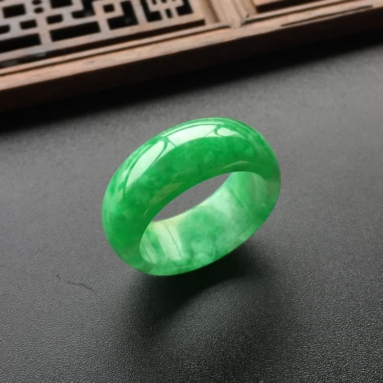 Men's Jade Thumb Ring, Emerald Green Jade Stone Ring, Finger Ring, Bracelet, Couple Style