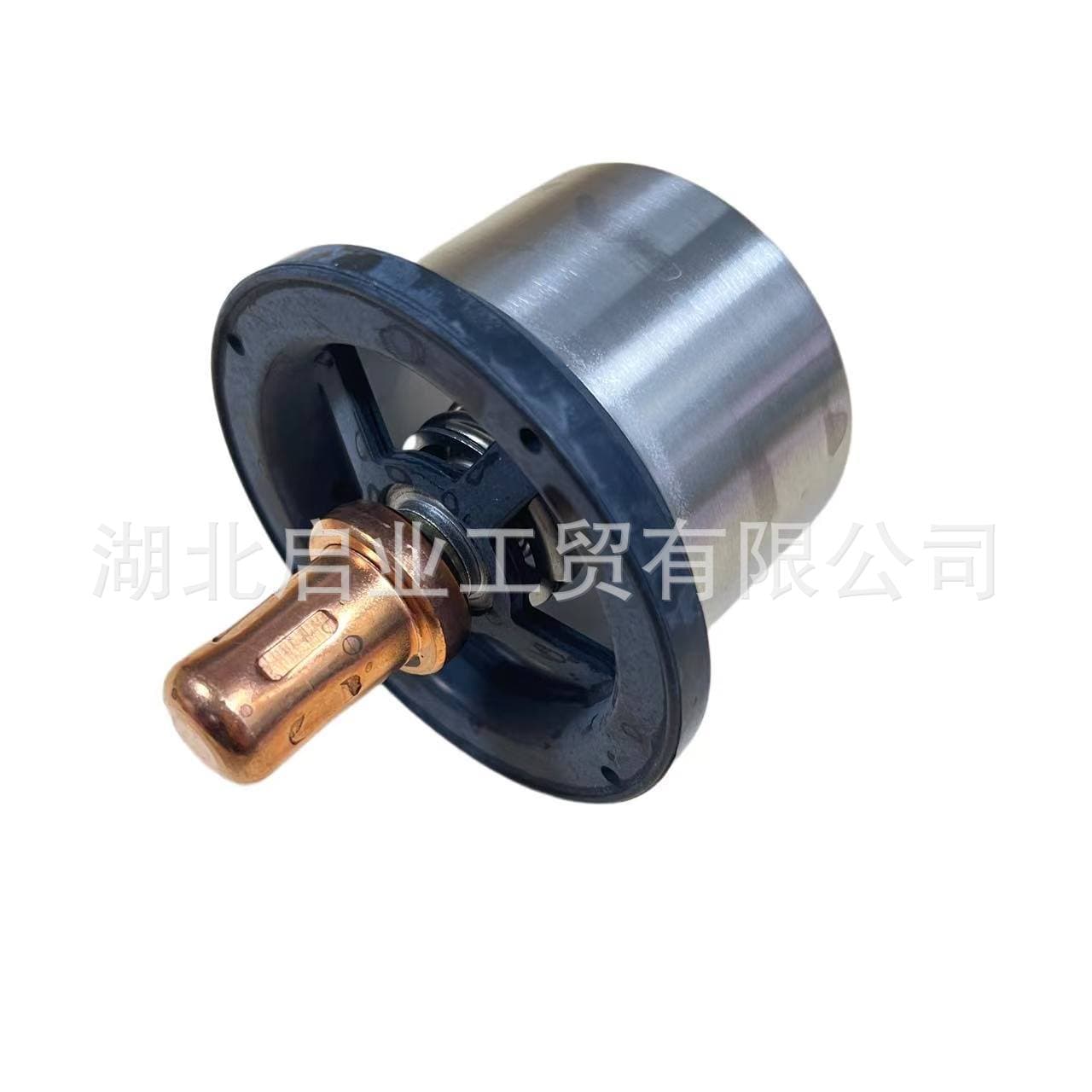 Dongfeng Tianlong LN engine thermostat D5600222007.