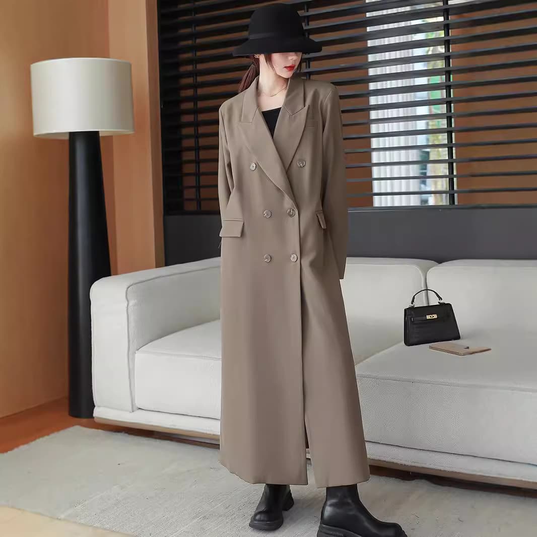 Plus Size Women's Long Trench Coat for 200 lbs, British Style Loose Overcoat AA029