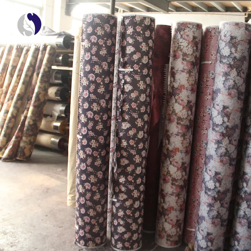 Heat transfer printing paper for printing plates using provided images, newsprint, kraft paper, polyester, and patterned gravure printing paper.