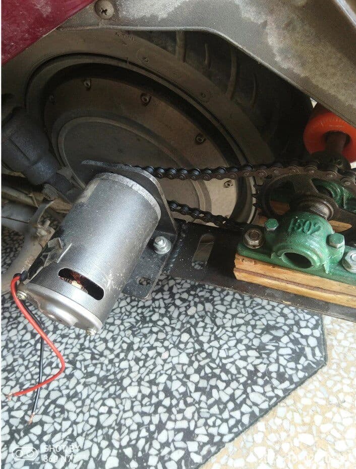 36V 48V 60V 72V 550W Wind Turbine Generator E-bike Charging Permanent Magnet Low Speed Battery Charging