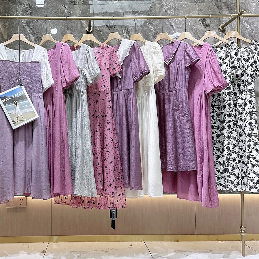 Brand Discount Women's Clothing Final Payment Stock Factory Mixed Lot Live Stream One-Stop Sourcing High Quality Big Brand Off-Shelf Stock Wholesale